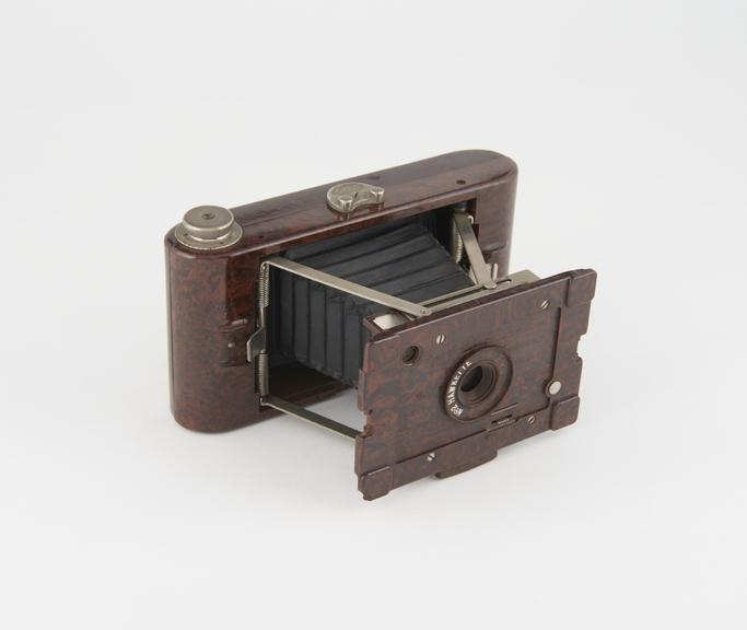 Hawkette Camera