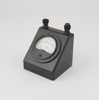 Ferranti Voltmeter A427F