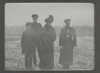 Untitled black and white photograph, Russian Imperial Royal Family