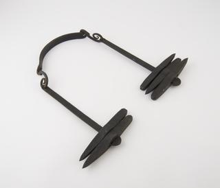 Pick blade carrier with 5 blades