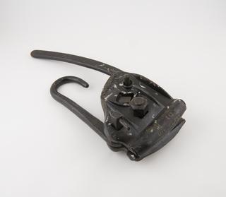 Smallman haulage clip