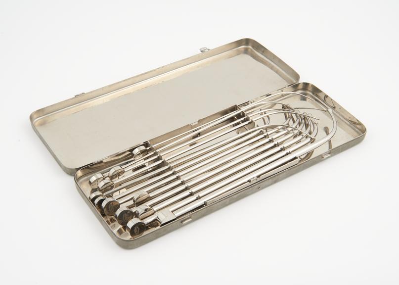 12 aseptic metal urethral sounds, Watson type, in metal case