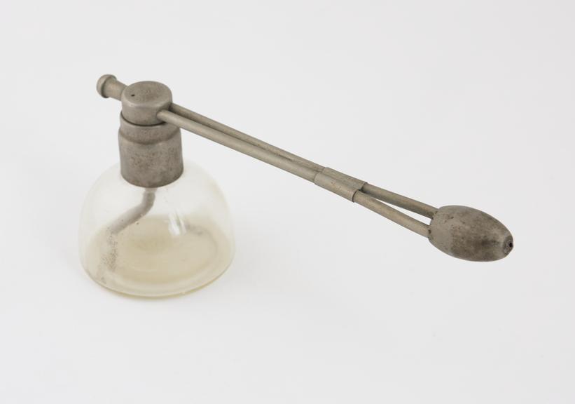 Atomizer, made by De Vilbiss, USA, 1909