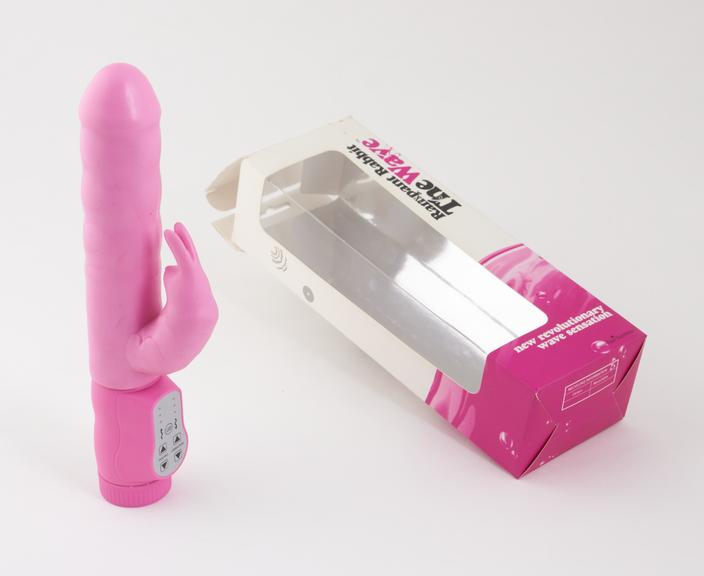 Rampant Rabbit ?The Wave? edition, battery powered vibrator