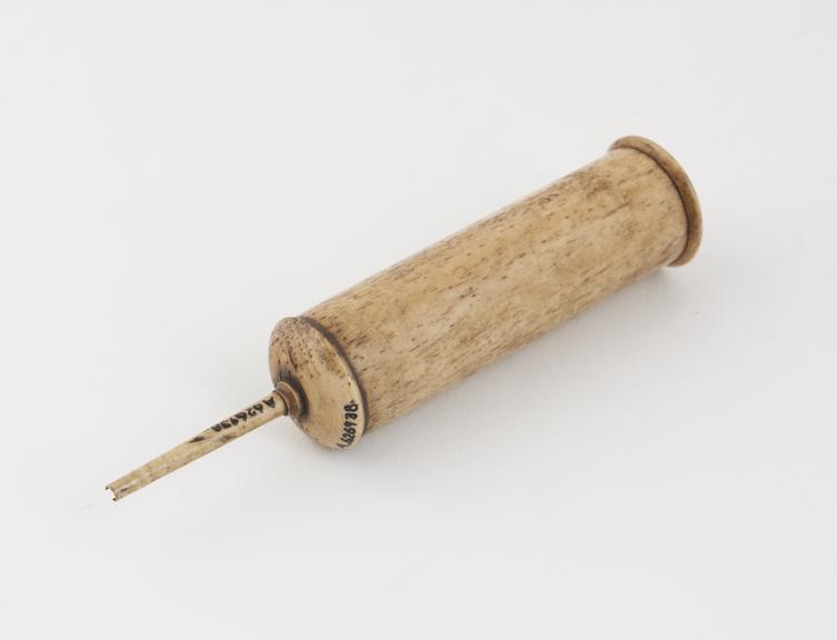 Bone piston-action syringe, Euorpe, 1651-1850