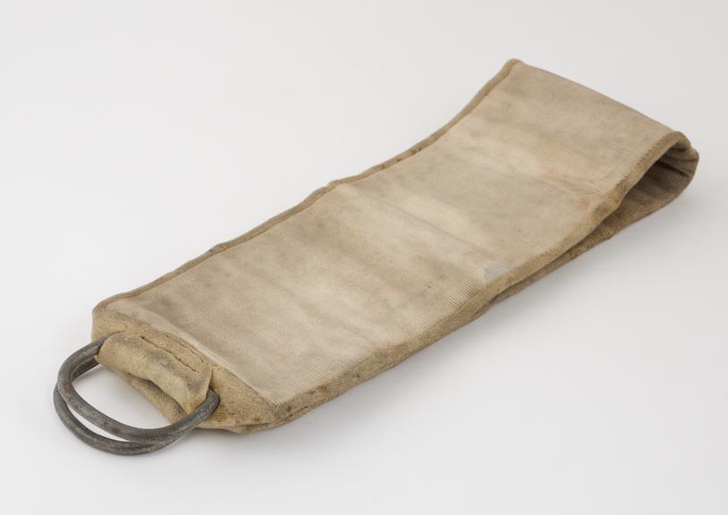 Support sling, British or German, for military use, 1914-1918