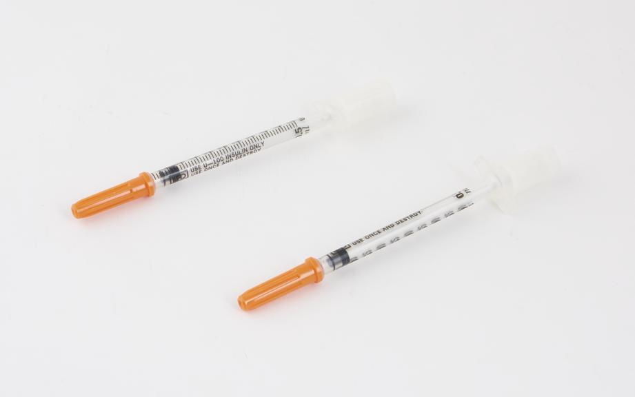 Two B-D Microfine IV 1/2ml syringes (29gx1/2) for use with