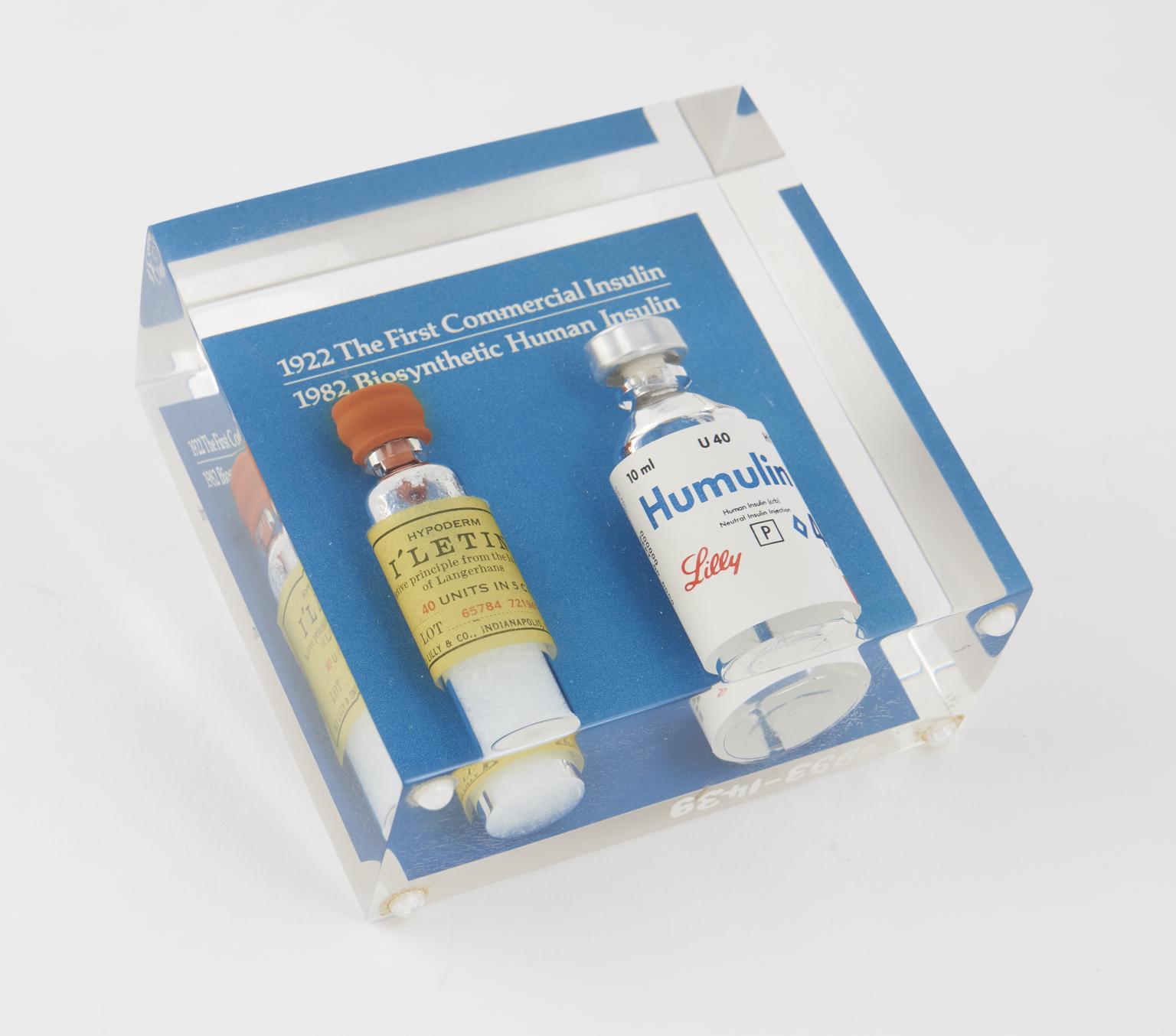 Reproduction bottle of 1922 Lilly 'Iletin' insulin | Science Museum ...