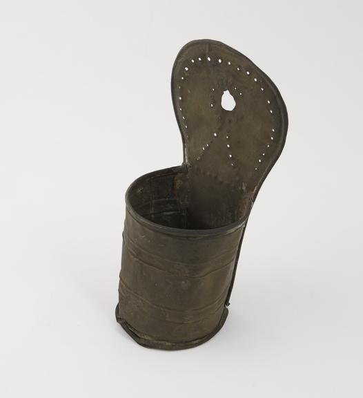 Metal holder, probably for lamp, British or German, 1914-1918