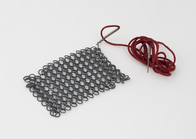 Chain-mail body electrode, European, 1890-1930