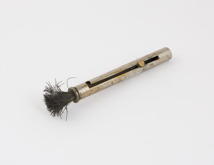 Brush-head electrode with no handle, bristles retractable