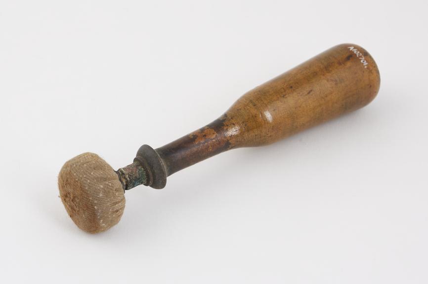 Application electrode, European, 1900-1910