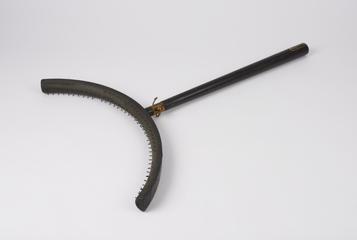 Large arced electrode with small band spikes