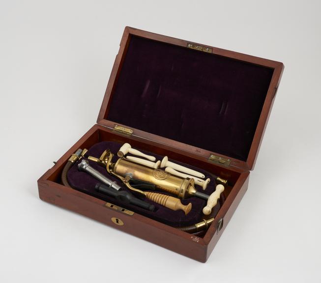 Set of stomach pumping instruments, London, England, 1870-1901