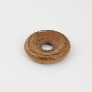 Ring pessary, wood, 19th century
