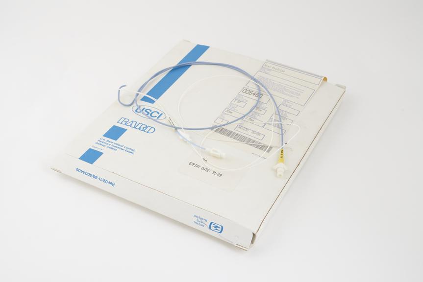 Mini-profile balloon dilatation catheter