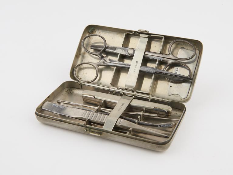 Surgical instrument set, cased by Ash, English