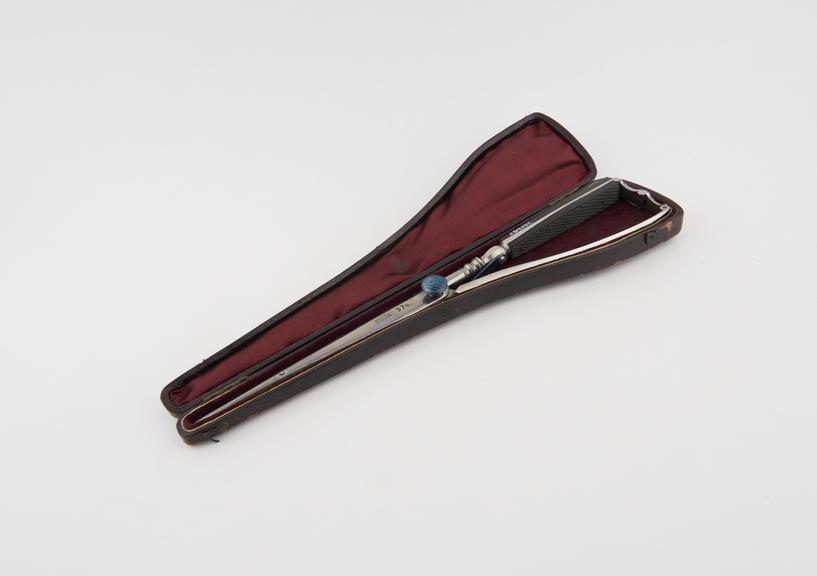 Simpson's hysterotome, cased, steel with ebony handle