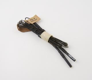 Two No.5 delay detonators (dummy)