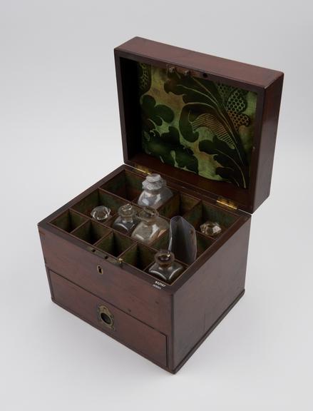 Medicine chest, mahogany