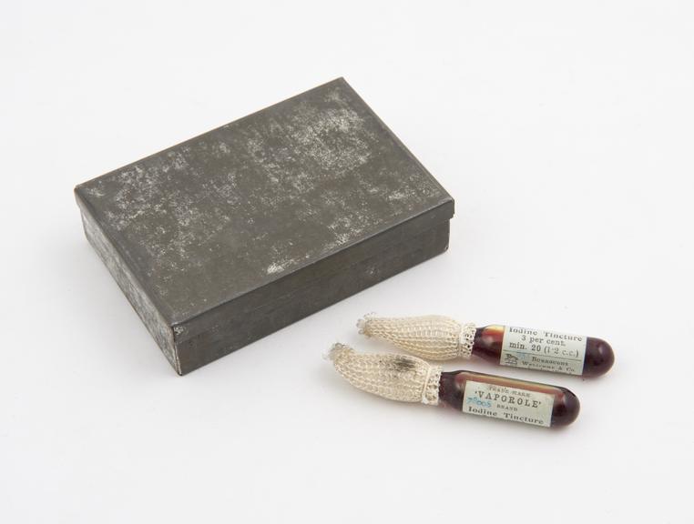 Drug and iodine tincture | Science Museum Group Collection