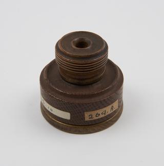 Switched plug component