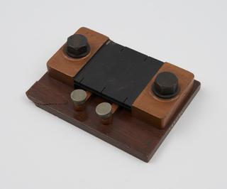 shunt for testing set for various measurements on direct current circuits