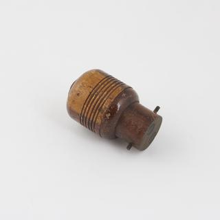 Bayonet plug
