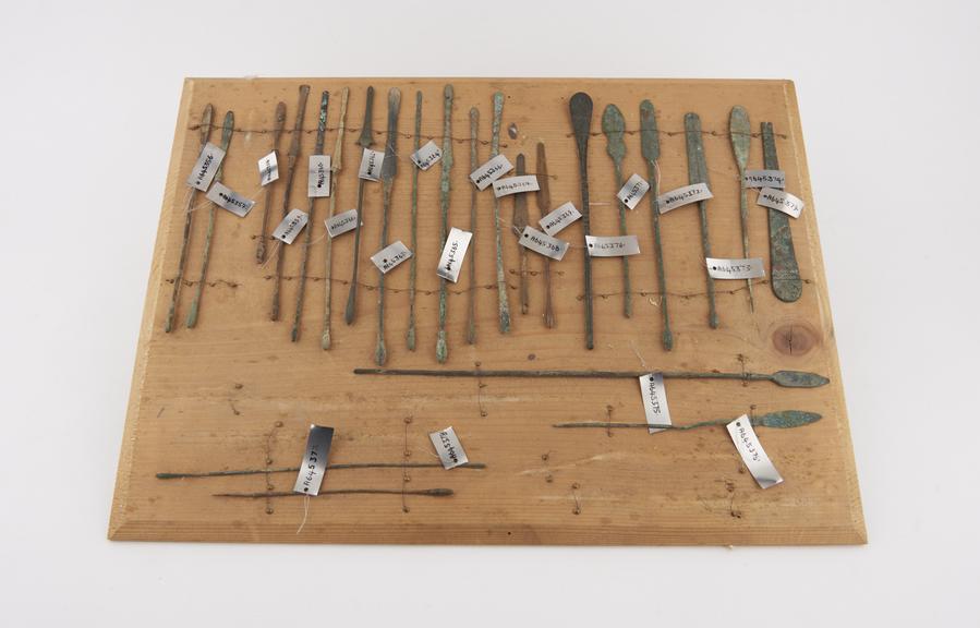 Bronze surgical instrument, Roman, 199-500 CE