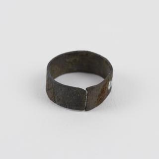 Finger ring