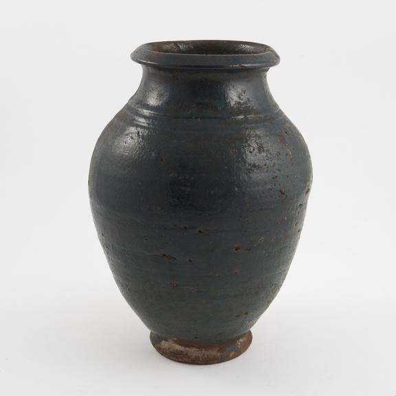 Drug jar, stoneware, Indian, 1700 to 1900