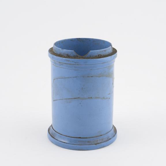 Pharmacy ointment jar, blue porcelain, English, 1871-1900