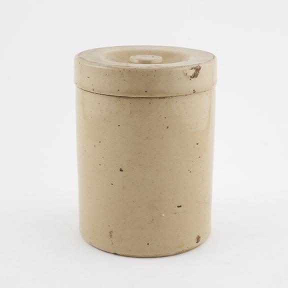 Salt glazed stoneware drug storage jar, by Doulton of Lambeth