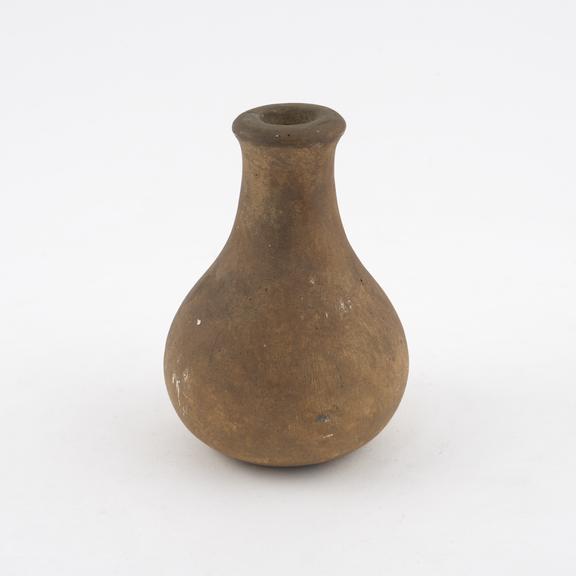 Flask, replica in plaster, English, 1920-1940