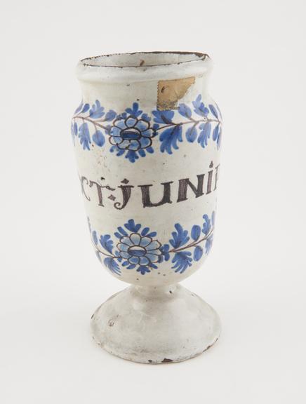 Drug jar, blue maiolica, used for juniper extract