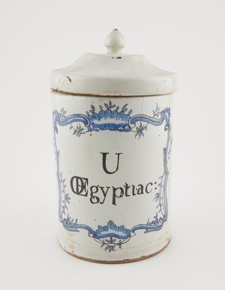 Cylindrical drug jar