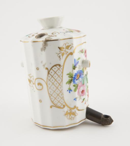 Hard paste porcelain pharmacy urn, made at Paris, French