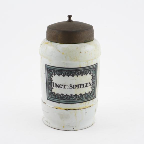 Tin glazed earthenware drug jar, used for simple ointment