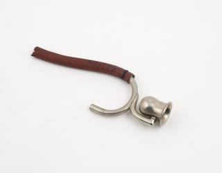 Chest piece from binaural stethoscope