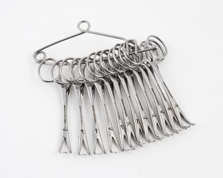 11 towel clips