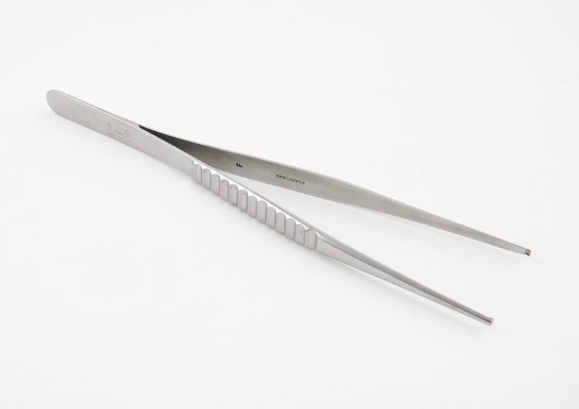 Pair of steel toothed tissue forceps (1 of 4) by Lewis Bros