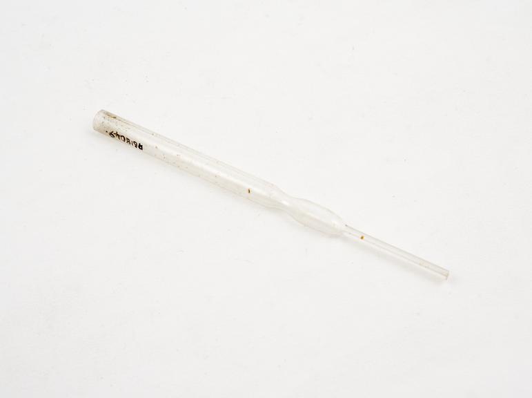 Pipette, probably for haemacytometer, glass, English, 1880-1930