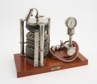 Apparatus for producing artificial pneumothorax, Birmingham, England, 1920-1940