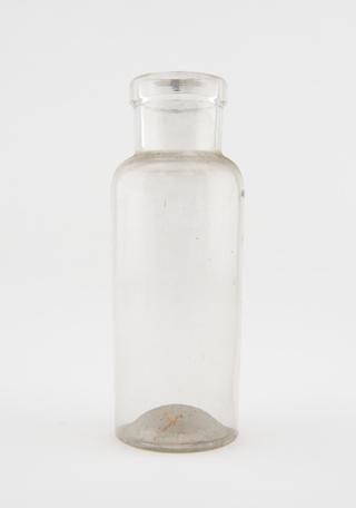 Glass specimen bottle, empty, English, 1901-1940