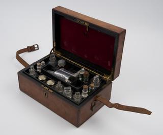 Rectangular leather homeopathic medicine chest, 1801-1900