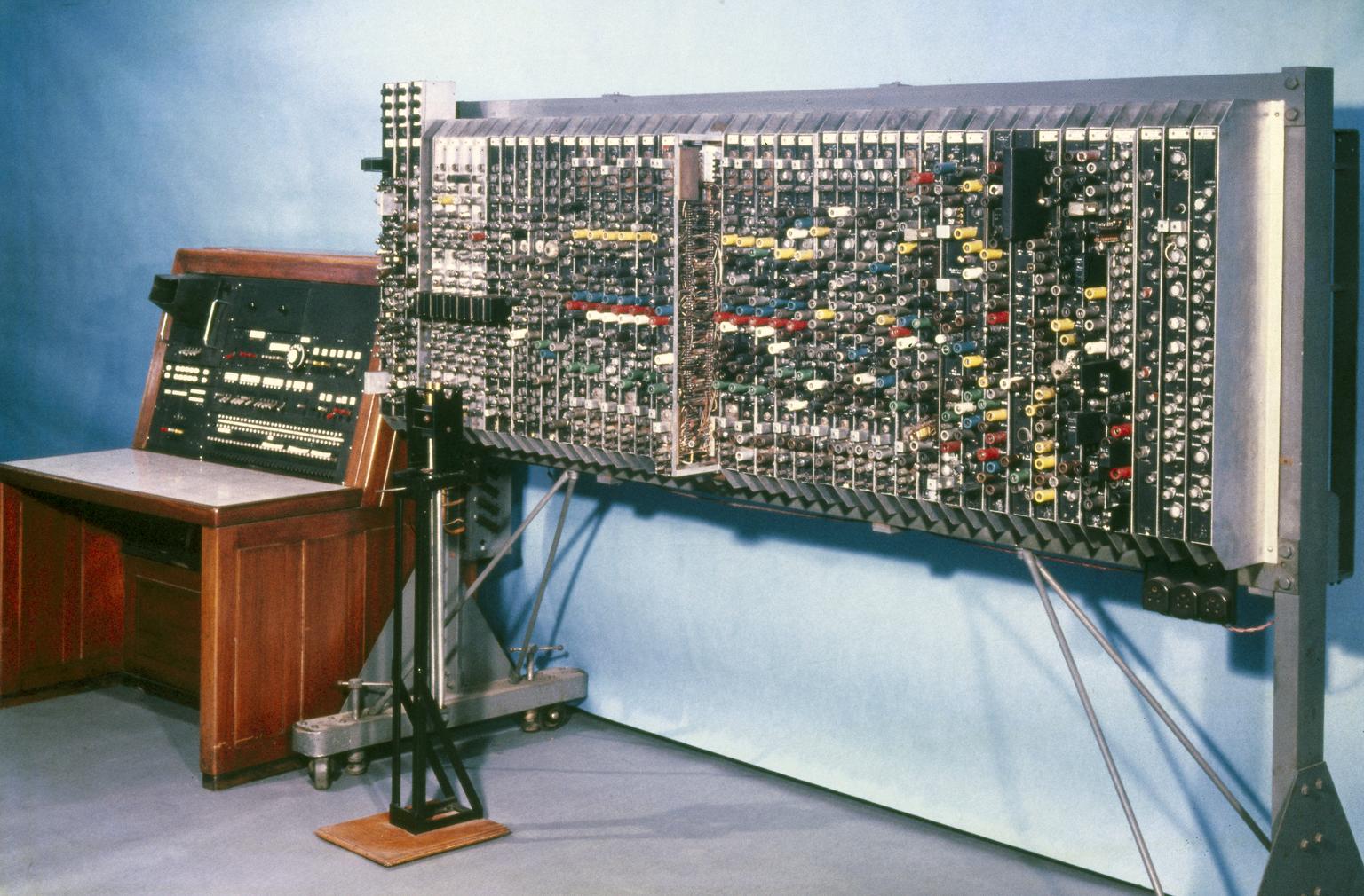 Coal Engine Computer Automatic Computing Engine (ACE) pilot model, 1949 | Science Museum ...