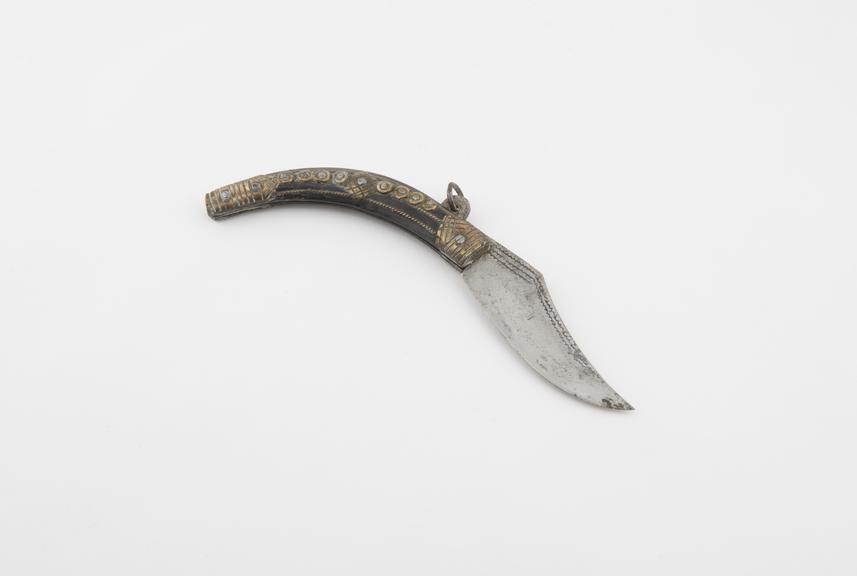 Folding pocket knife possibly used for circumcision or general