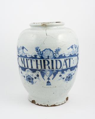 Drug jar, English, labelled "Mithridat", early 18t