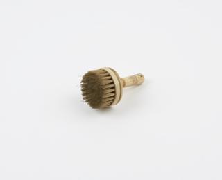 Circular bone brush with screw on spindle handle