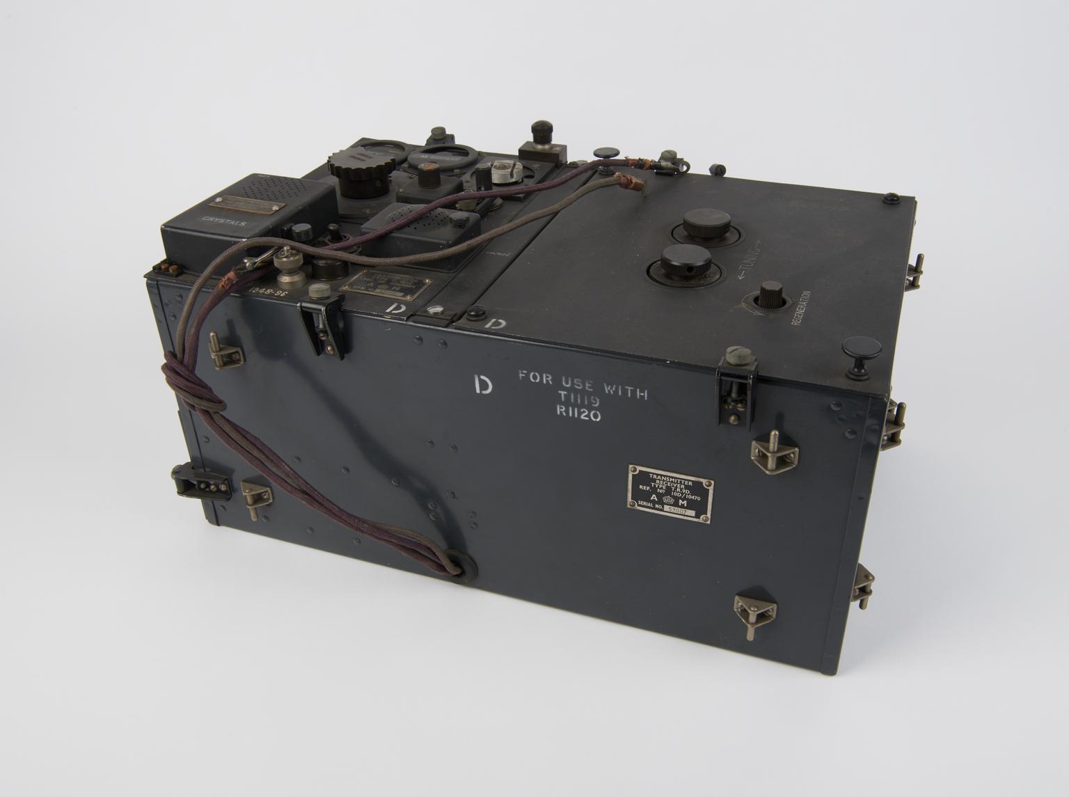 Receiver R9d Transmitter/receiver type TR9D | Science Museum Group Collection